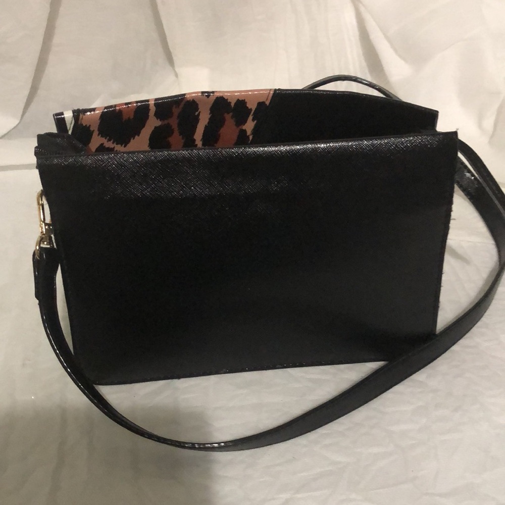 Victoria’s Secret Crossbody Bag NWOT - Picture 5 of 10